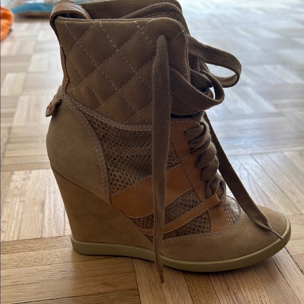 Stylish Brown Wedge Ankle Boots